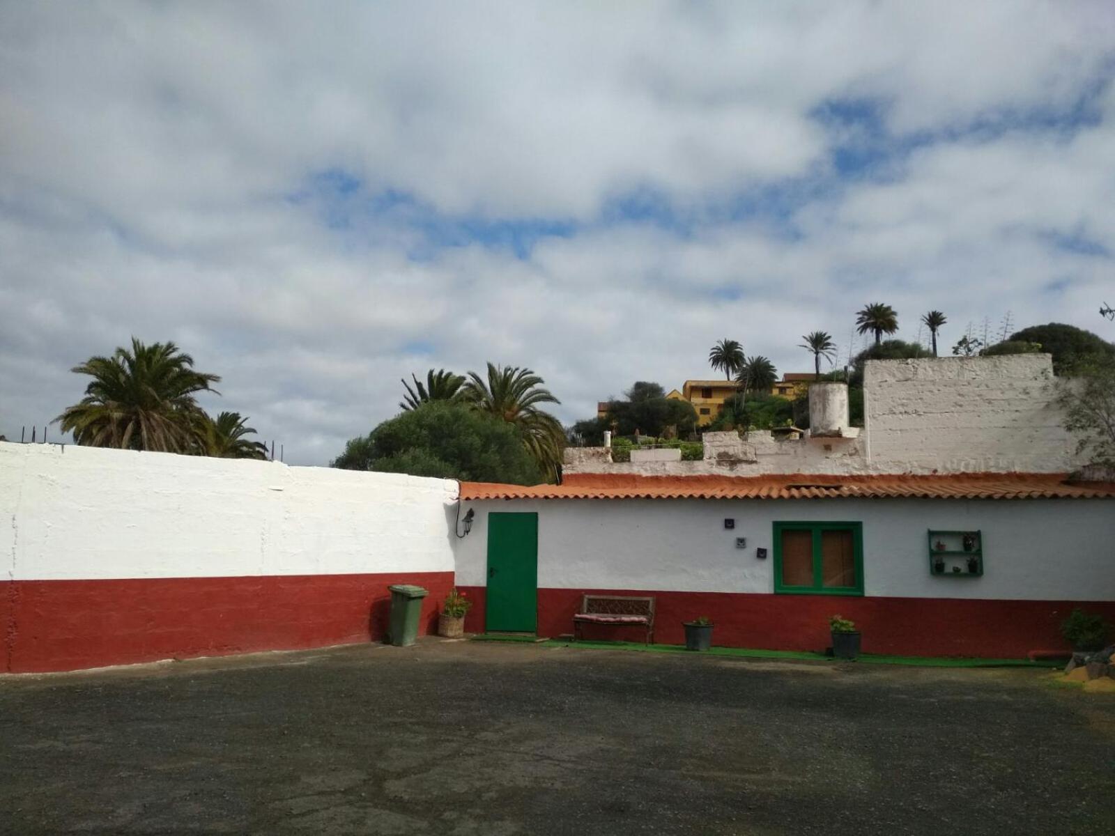 Residencia Los Conejos - Bike & Motorbike Las Palmas / Gran Canaria Exterior foto